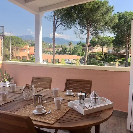 Appartamento Casa Filu’ A Portorosa Baia Dei Delfini