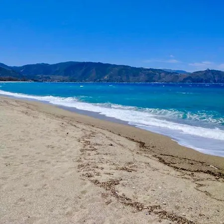 Casa Filu’ A Portorosa Baia Dei Delfini *